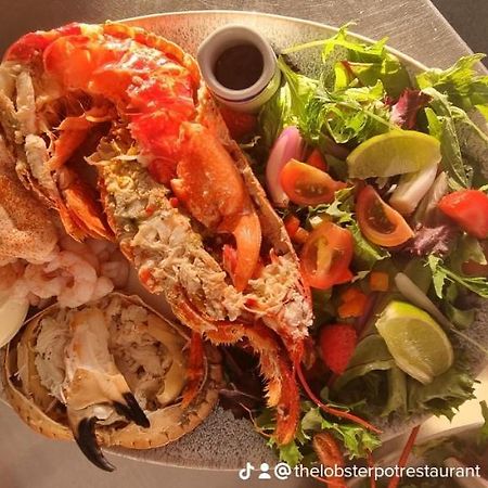 The Lobster Pot Cottage Church Bay Llanrhyddlad Exteriör bild