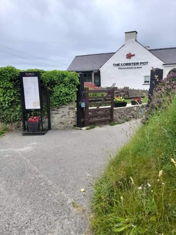 The Lobster Pot Cottage Church Bay Llanrhyddlad Exteriör bild